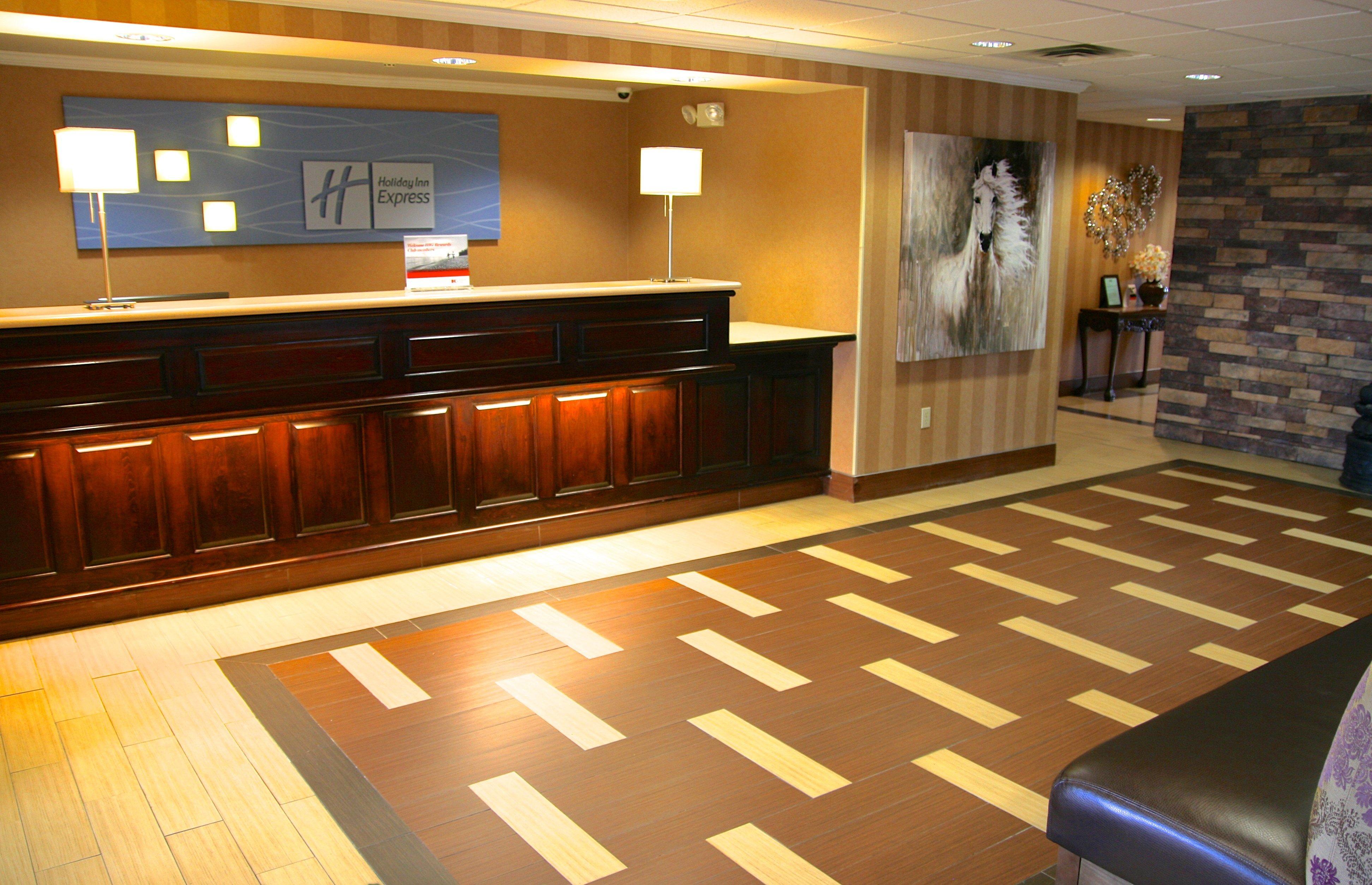 Holiday Inn Express Hotel & Suites Columbus Southeast Groveport By Ihg Екстериор снимка