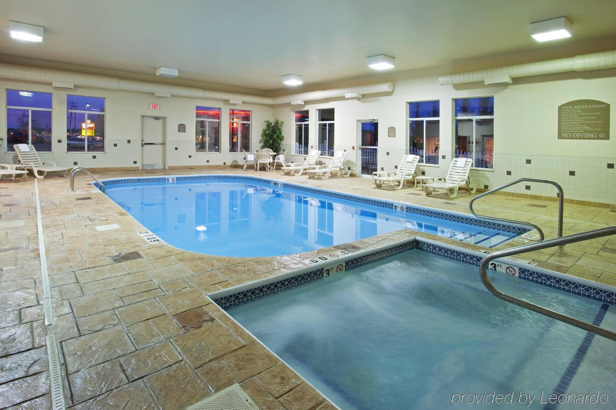Holiday Inn Express Hotel & Suites Columbus Southeast Groveport By Ihg Екстериор снимка