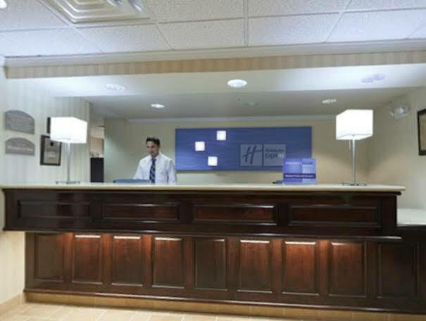 Holiday Inn Express Hotel & Suites Columbus Southeast Groveport By Ihg Екстериор снимка